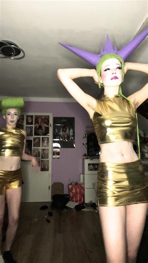 Trolls 3 Velvet and Veneer Cosplay Dance