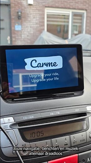 Draadloos navigeren en muziek luisteren.CarMe CarPlay 7" Scherm.#CarMe #CarPlay