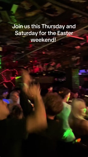 Come down to the vinyl room this weekend for the Easter weekend! Happy hour from 9pm-10pm. #nightclub #bartender #nightclublife #thevinylroom