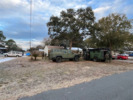 4 people arrested after Okaloosa County deputies find drugs, guns inside home | WKRG.com