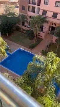 Gueliz hôpital militaire Piscine ascenseur parking84m2 2chb 2sdb Refait à neuf 1.650.000dhs