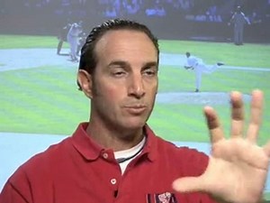 Playing First Base In Baseball : What is the proper way to catch the ball as a first baseman in base