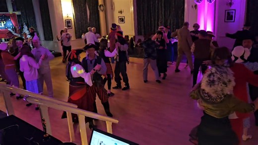 Sequence Dance UK on Reels