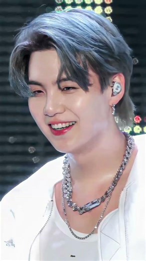 chalo ab likh padhe log#bts #trending #viral