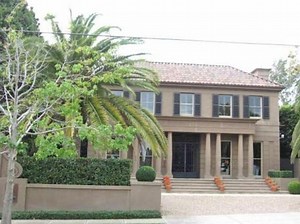 Ruslan Kogan: Tech entrepreneur spends close to $20m buying parents Toorak home - realestate.com.au