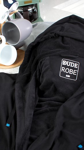 Towel on the inside. Hoodie on the outside. 300K+ dudes can’t be wrong. ✔️ As seen on Shark Tank ✔️ Thousands of 5-star reviews ✔️ Built for dudes ✔️ Permanently attached belt (no more losing it) ✔️ Hidden stash pocket — because, genius ✔️ More wearable length — looks like a hoodie ✔️ Fast, friendly support ✔️ Backed by a 100% Money-Back Guarantee | DudeRobe | Facebook