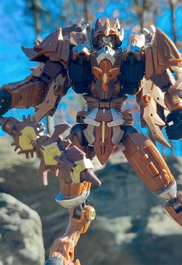 Onyx Prime got the outdoor treatment for his review. Coming soon on my YT! #Transformers #ageoftheprimes #toycollector #actionfigures