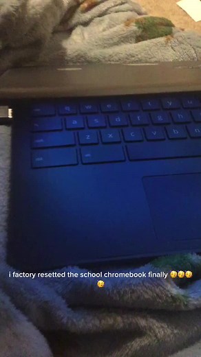 Troubleshooting School Chromebooks: All You Need to Know about USBs and Factory Resets