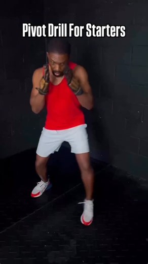 Creating angles for boxing mastery- great footwork equals better defense and consistent offense . | Master Boxing