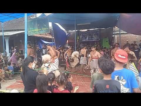 The dance of central java