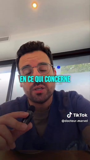 🦷 Extraction des dents de sagesse incluses : pourquoi et comment ça se passe ? 😬 Une dent de sagesse coincée sous la gencive peut pousser la molaire voisine, causer douleurs, infections ou kystes. Son retrait n’est pas qu’un « dérangement », mais une vraie prévention. 🛠️ 1 – Imagerie 📸 Panoramique ou CBCT : on évalue la position exacte, la forme des racines et leur proximité avec nerf ou sinus. 💉 2 – Anesthésie & accès 😊 Sous anesthésie locale (ou sédation), on pratique une petite incision