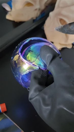 Liss Palau on Instagram: "#alienmakeuptutorial #maquillajealien #hypocrisyband"