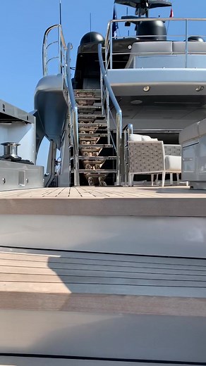 Luxurious Pershing 140 Superyacht Top Speed Experience