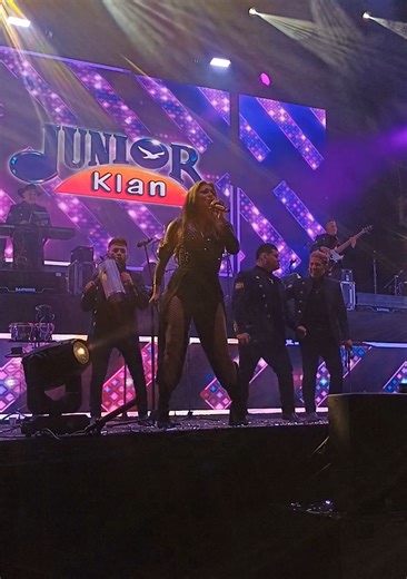 Junior Klan - Berenice Campos - Vagabunda, Borracha y Loca - En Vivo Hunucma 2026 @Junior Klan Oficial