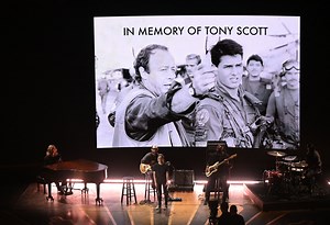 Lady Gaga’s ‘Hold My Hand’ Oscar Performance Dedicated To Late ‘Top Gun’ Director Tony Scott