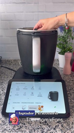 The new TM7 is getting smarter all the time! Now the cutter attachment shows the modes for using it.