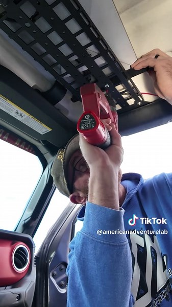 Effortless Installation of Starlink Mini on MOLLE Shelf