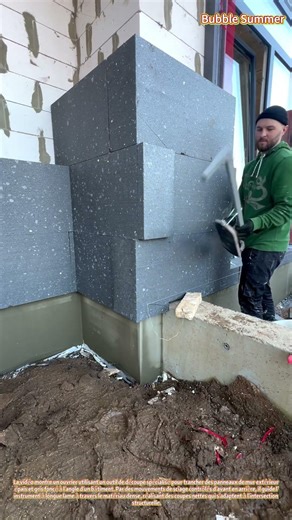 Découpe de précision : traitement avancé des panneaux de mur extérieur à l'aide d'outils