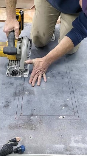 163K views · 588 reactions | Installing a recessed trolling motor tray in a ranger 521 #fishing #fishingislife #boatlife #boating #24_7_boats #tbnationoutdoor #tipsandtricks #rangerboats | 24-7 boats | Facebook