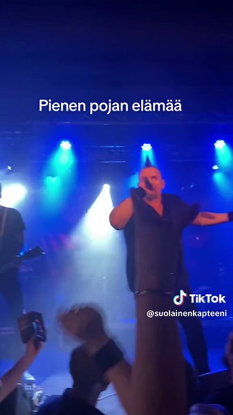 More klamydia live footage #klamydia #punk #punkrock #suomipunk #suomitiktok #suomi #suomirock #klamydiaband