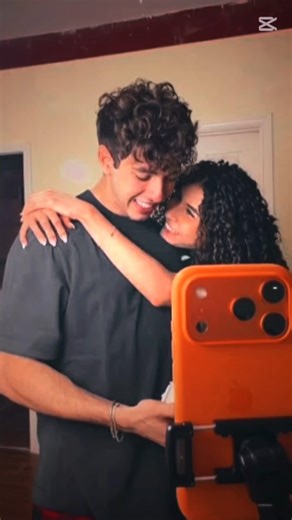 that's just not my problem @yoangelolo @JennyHoyos #shorts #edit #viral #dating #couple #trend