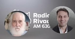 724K views · 18K reactions | ⚡⚡ José Larralde en diálogo con Jorge Pizarro José Larralde se comunicó como un oyente mas con radio Rivadavia en la madrugada del 20 de noviembre de 2024, sorprendiendo a sus conductores y oyentes. Jorge Pizarro mantuvo esa charla junto a su acompañante en el programa, el locutor, periodista y escritor Mariano Rodríguez. | Larralde - Almafuerte | Facebook