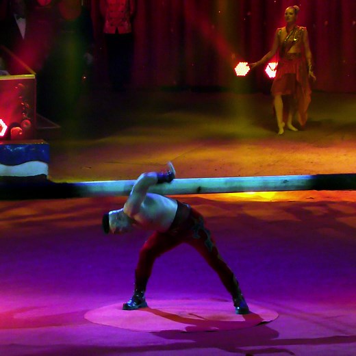 Mongolian Strongman Tulga at Monte-Carlo Circus Festival