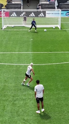 Aprendiendo a Perder un Zapato de Maneras Creativas