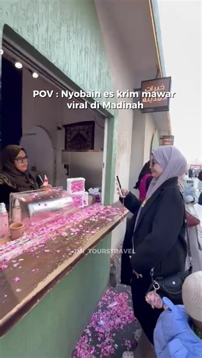 Mencoba Es Krim mawar yang lagi viral di Madinah. rasanya nge mawar banget. Udah pernah nyoba sahabat ? Coba comment dibawah gimana rasanya 😁 🌹🍦 _______________________________________________________ #UmrohBarengJMI Pilihan Tepat, Harga Hemat, Layanan Hebat! 💬 Klik link di bio untuk info lebih lanjut. 📱CP : 0877-3949-7407 (Admin JMI 1) 0856-4700-0390 (Admin JMI 2) 0857-9712-9644 (Admin JMI 3) 📍JMI Tours & Travel Jl. Rajawali No. 15 A Condongcatur, Depok, Sleman, Yogyakarta 🕚Jam Operasion
