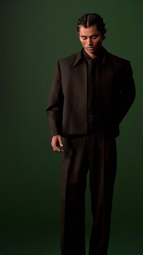 ROSANI on Instagram: "A sanctuary built through structure The Haven jacket creates space through contrast-bold shoulders, a defined body, and open side seams that invite a structured ease. Anchored by the Nave cummerbund and Pulse trousers in pinstripe The Sanctum jacket moves differently, drawing on fluidity and motion, balancing playfulness with formality alongside the Pulse trousers in light grey Find your perfect suit at the link in bio"