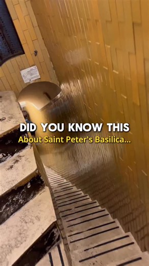 Did you know this about St. Peter’s Basilica? Most visitors admire the outside… but miss some of the best parts inside. 3 things many people don’t realise 👇 👉 There’s a café on the ROOF where you can grab a coffee with views 👉 Beneath the basilica is a FREE crypt you can visit with tombs of past popes 👉 The dome isn’t painted… it’s made from thousands of tiny mosaic stones (the detail up close is insane) And honestly, there’s so much more to explore inside the Vatican. If you want to visit w
