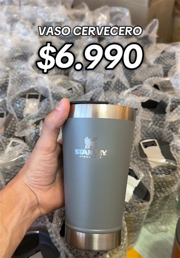 Vasos térmicos Stanley en múltiples colores disponibles