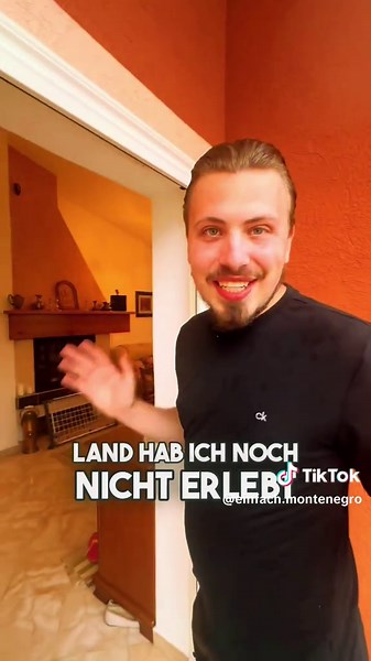 🏡 Montenegro: Haus mit Meerblick – Sutomore, nur 800 m vom Strand entfernt! Zweifamilienhaus mit 2 Etagen, 128 m² Wohnfläche, 208 m² Grundstück. Perfekt als Eigenheim oder Ferieninvestment! 🔹 3 Schlafzimmer 🔹 2 Badezimmer 🔹 2 Terrassen mit Panorama-Meerblick 🔹 Hochwertige Ausstattung & Klimaanlage 🔹 Studio-Apartment im EG 🔹 Garten mit BBQ 🔹 Neue Zufahrtsstraße & Top-Infrastruktur 🔹 Strom, Wasser, Kanalisation vorhanden 📍 Nur 800 m vom Strand entfernt! 💶 200.000 € (VB) – provisionsfrei