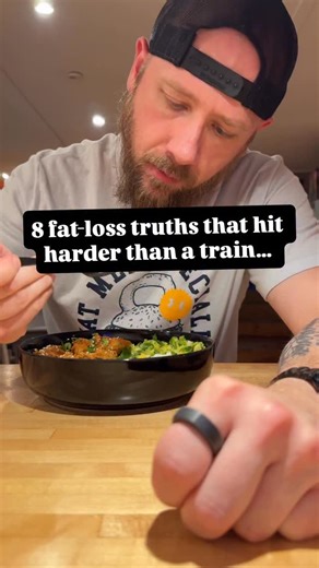 🚨THE HARD TRUTH👇🏻 If these sting, it means you needed to hear them, too… 👉🏻 You’re not in a plateau - You’re just not in a consistent calorie deficit. Track. Audit. Adjust. 👉🏻 You’re sabotaging your week with your weekend - Weekends are 30% of your week! Go in with a plan. Stop starting over on Monday. 👉🏻 Motivation is garbage - Rely on systems. Plan/prep your food. Schedule your workouts. Build the routine. 👉🏻 You can’t outwork poor sleep - Stress and 4 hours of sleep will crush fat-