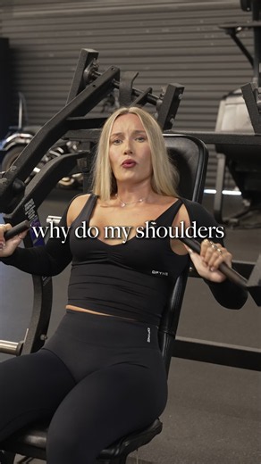 Do this to stop feeling shoulder pain when you train your chest 👙. #hourglass #womeninbusiness #fitness