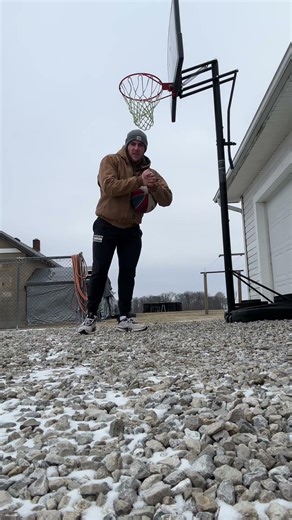 Dunk of the day! #fypシ @gymshark @nike @louiestuxshop @dillonlatham @WillTennyson