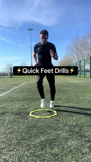 Quick Feet Drills ⚡️ #fast #quickfeet #training #footwork #footballtiktok