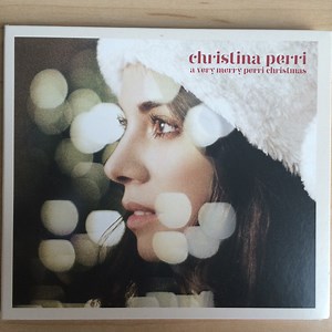 Christina Perri - A Very Merry Perri Christmas