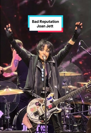 Joan Jett & Billy Idol Tour: A Night to Remember