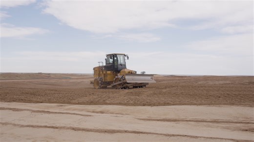 6.6K views · 20 reactions | This 2021 CAT 815 compactor in Fountain,...
