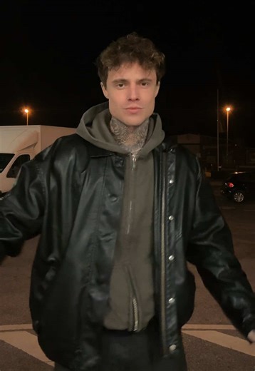 samuel (@dohmensamuel)’s video of samuel