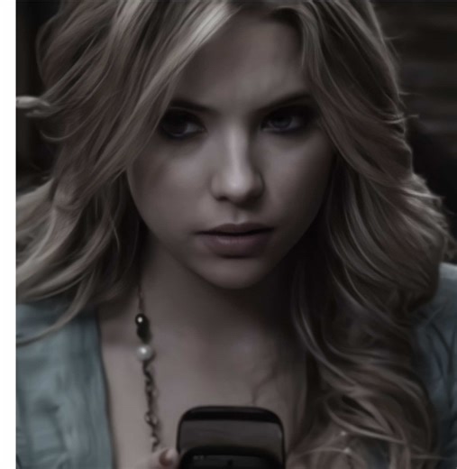 Hanna Marin's Emotional Journey in Pretty Little Liars
