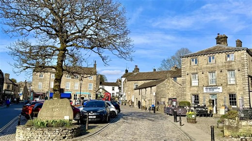 🥾 GRASSINGTON TO HEBDEN EXTENDED CIRCULAR WALK 🌿 Yesterday, I shared details of a short five-mile circular walk between Grassington and Hebden, and it attracted a lot of interest. Today, I’d like to share a longer version of that route, which I walked earlier in the year. This extended circular walk is around nine miles and offers even more variety and interest. 🎥 I’ve created a narrated video showing the main highlights of this walk, including riverside paths, quiet valleys, historic mining 