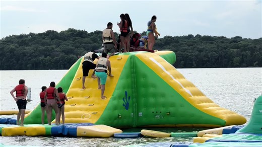 Jet-Setting to Paradise: The Ultimate Holiday Experience