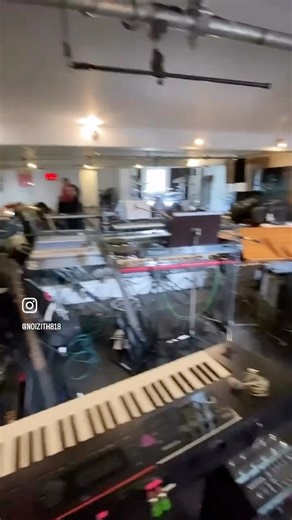 Hello from Leipzig, Germany! Sooooo I’m finally getting over some totally MAJOR jet lag after the past 7 days putting in werkkkk during tour pre-production rehearsals with Aesthetic Perfection 🔥 We have the most killer show prepared for our headlining and @till_lindemann_official support sets! TOUR BEGINS NOW! HUGE THANK YOU TO @toursupply in Burbank, CA for supplying me with my @enki.usa guitar case for tour. Which show will YOU be at? OCT 28 - Leipzig, DE - Hellraiser* OCT 29 - Leipzig, DE - 