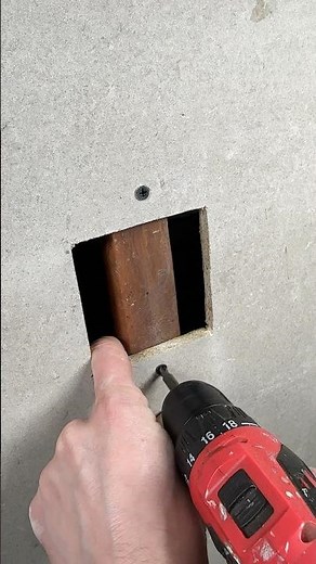 This 18-Second Trick Fixes a Hole in the Wall PERFECTLY #diy