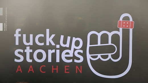 Studium fortführen, wechseln oder Neustart wagen? Viele Studierende haben im Verlauf ihres Studiums Zweifel, so auch FH-Studentin Fenja. Sie begann im Jahr 2020 ein Informatikstudium am Fachbereich Elektrotechnik und Informationstechnik der FH Aachen und merkte nach kurzer Zeit, dass dieser Studiengang nicht der Richtige für sie war und wechselte in einen anderen. 🔀 Bei der Student Edition der Fuck Up Stories Aachen teilten Fenja und drei weitere Speaker:innen ihre persönlichen Geschichten rund