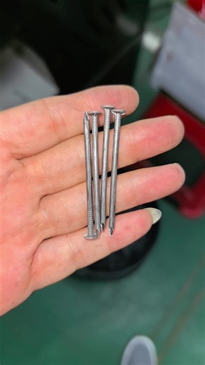 Full-automatic high-speed nailing machine#Nailmakingmachine #nails #ChinaHighspeednailmakingmachine #Highspeednailingmachine #Nailmachine #tiktok