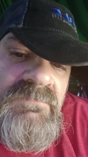 clapper live today vs tik tok. tik tok u broke 💔