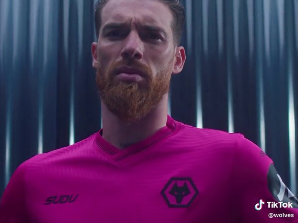 Cool and Fearless: The 25/26 Away Goalkeeper Kit